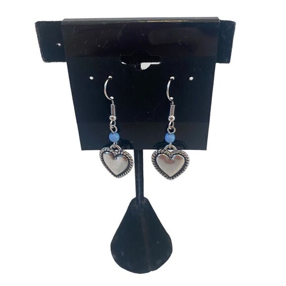Lucky Brand Silver Toned Heart Drop Earrings. - Picture 1 of 6
